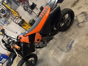 KTM 525