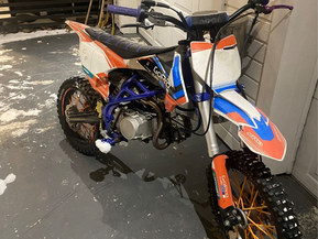 X-Motos Dirt Bike