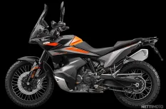 KTM 890