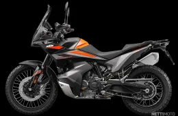 KTM 890