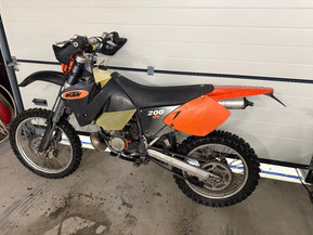 KTM 200