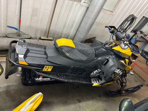 Ski-Doo MX Z