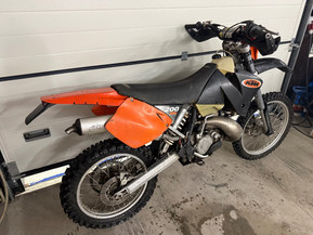 KTM 200