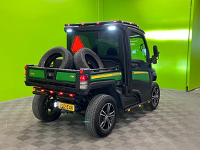 John Deere Gator