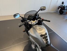 Yamaha FZ6-S