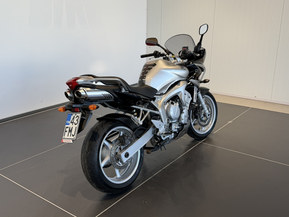 Yamaha FZ6-S