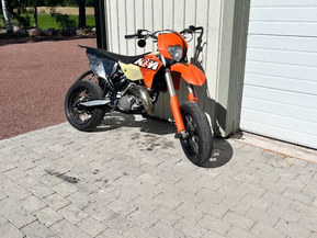 KTM 125