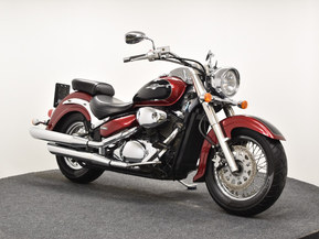 Suzuki Intruder