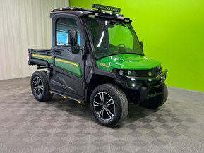 John Deere Gator