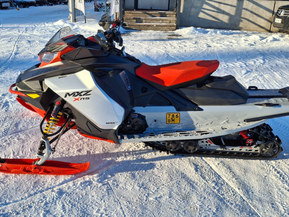 Ski-Doo MX Z