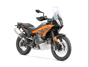 KTM 790