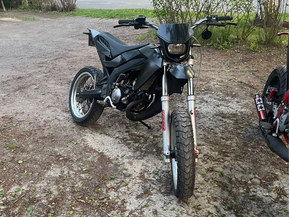 Aprilia SX