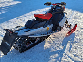 Ski-Doo MX Z
