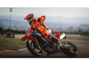 KTM 690