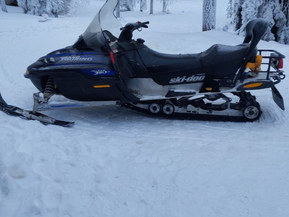 Ski-Doo Grand Touring