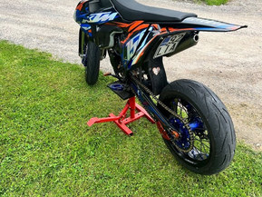KTM 125