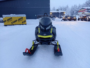 Ski-Doo Summit