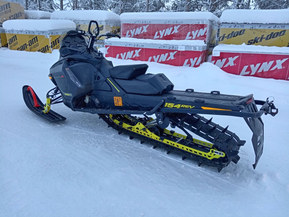 Ski-Doo Summit