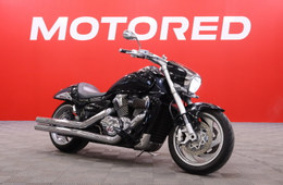 Suzuki Intruder