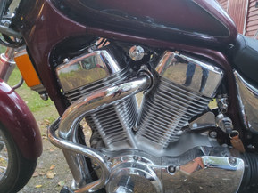 Suzuki Intruder