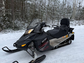 Ski-Doo Grand Touring