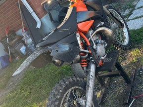KTM 200