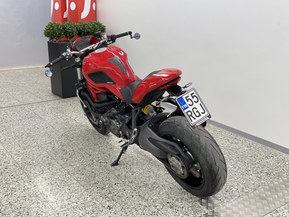 Ducati Monster