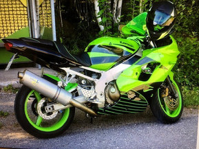 Kawasaki ZX-9R