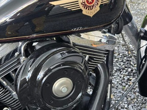 Harley-Davidson Softail