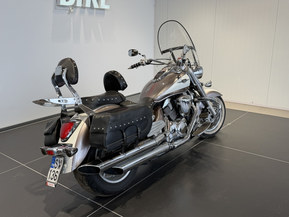 Suzuki Intruder