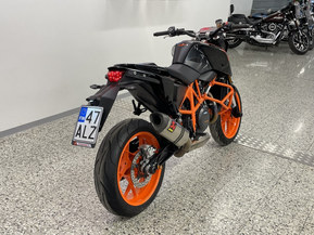 KTM 690