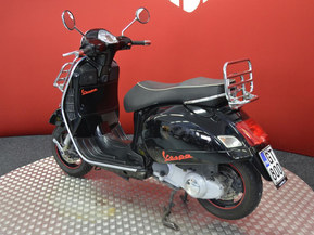 Vespa GTS