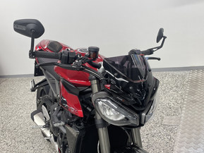 Triumph Street Triple