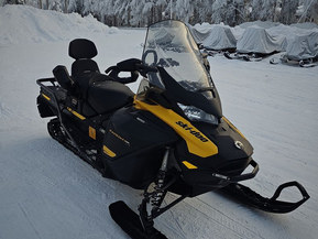 Ski-Doo Expedition