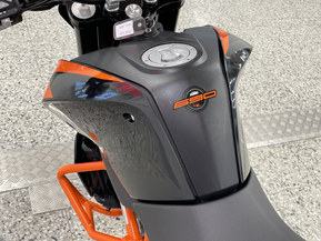 KTM 690