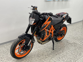KTM 690