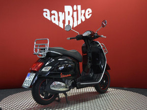 Vespa GTS