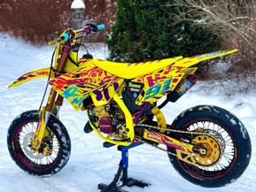 Suzuki RM