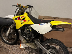 Suzuki RM