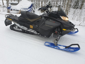 Ski-Doo Mach Z