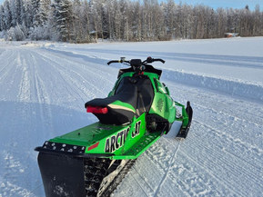 Arctic Cat Sno Pro Cross country