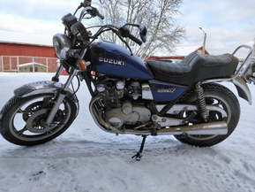Suzuki GS