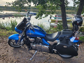 Suzuki Intruder