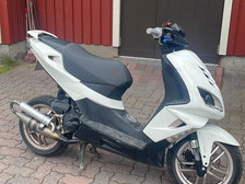 Peugeot Speedfight 4