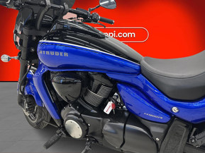 Suzuki Intruder