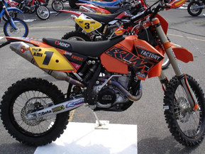 KTM 525