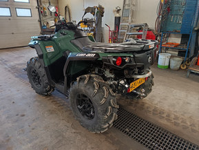 Can-Am Outlander