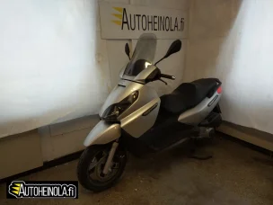 Piaggio X7