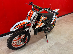 Muu merkki Muu malli