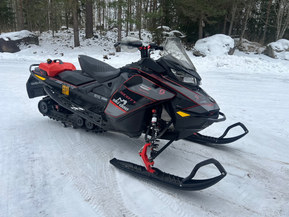 Ski-Doo MX Z